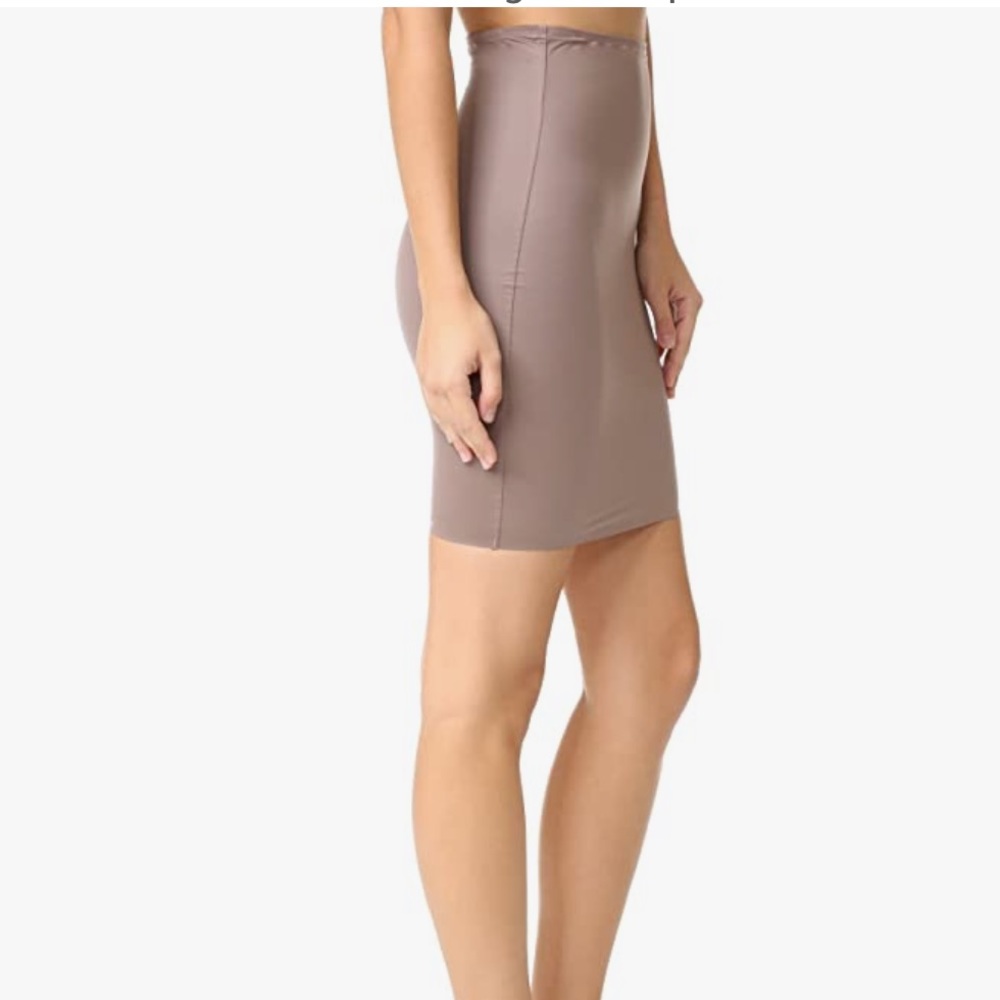 Spanx Two-Timing Reversible Half Slip